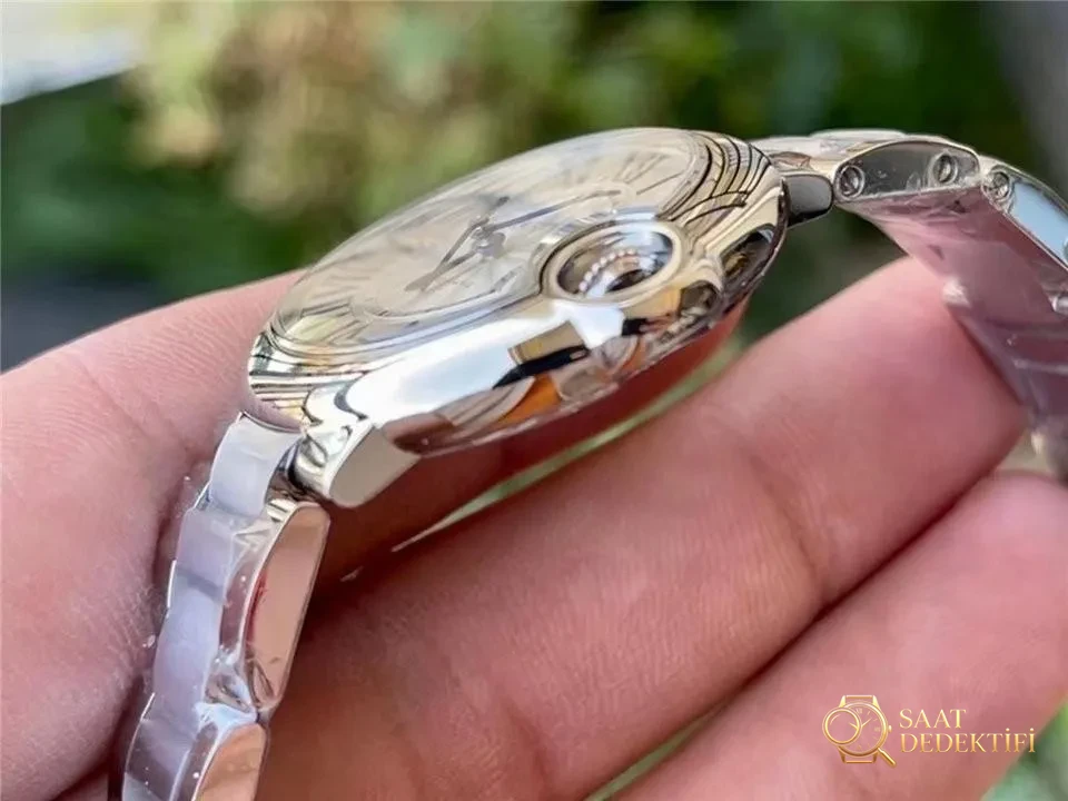 V6 Factory Cartier Ballon Bleu kadın saati nasıl seçilir? Mekanik mi kuvars mı? Hangi fabrika en iyisi? - Kasa Profili ve Kurma Kolu İncelemesi