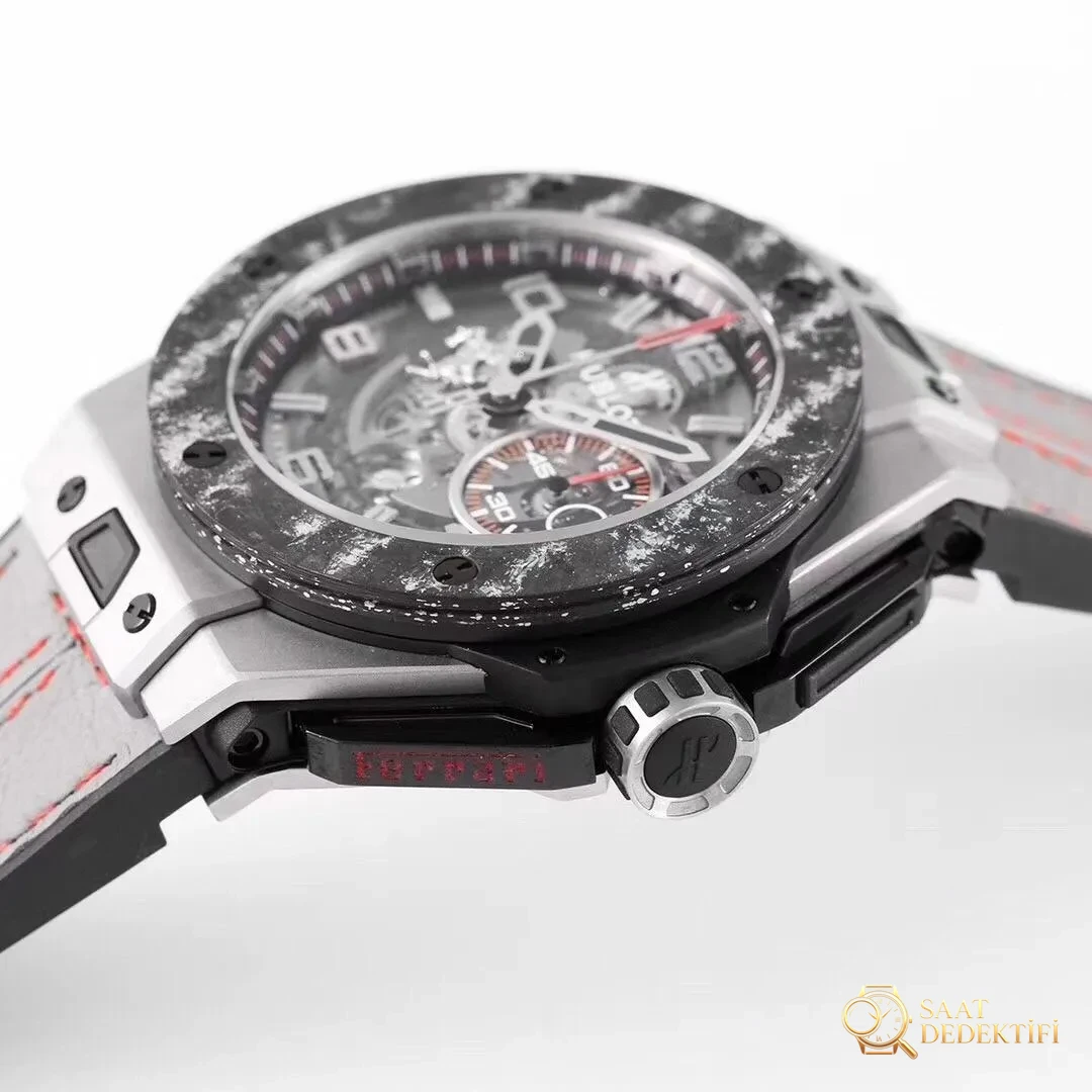V6 Factory Hublot Big Bang Ferrari Titanium F4 Series, Crown of Kings 401 Фотообзор — задняя крышка и детали механизма