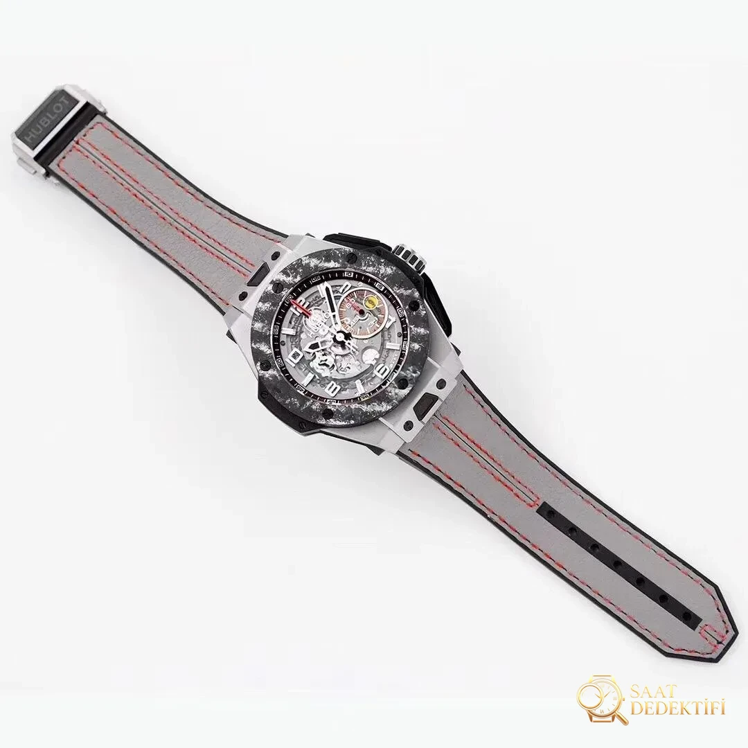 V6 Factory Hublot Big Bang Ferrari Titanium F4 Series, Crown of Kings 401 Фотообзор — посадка на запястье и пропорции корпуса