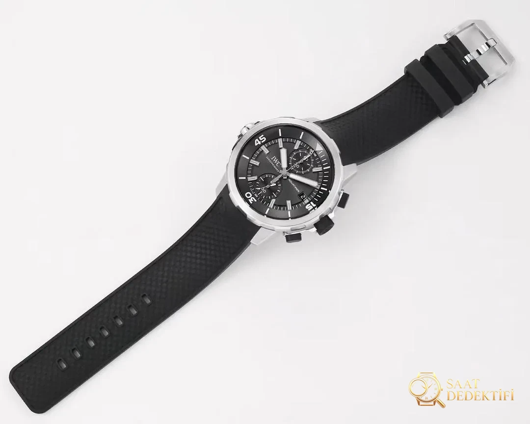 V6 Factory IWC Aquatimer Köpekbalığı Özel Versiyonunun kalitesi iyi mi? - Fosfor ve Super-LumiNova Gece Görünümü