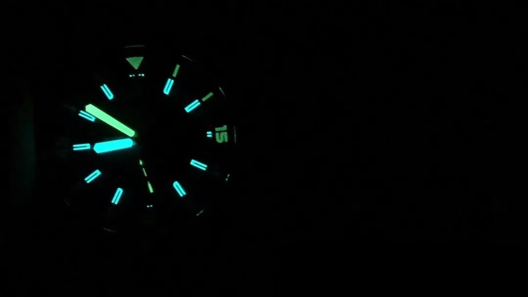V6 Factory IWC Aquatimer "Shark" Özel Versiyon 44 mm Kısa İnceleme — 12. fotoğraf