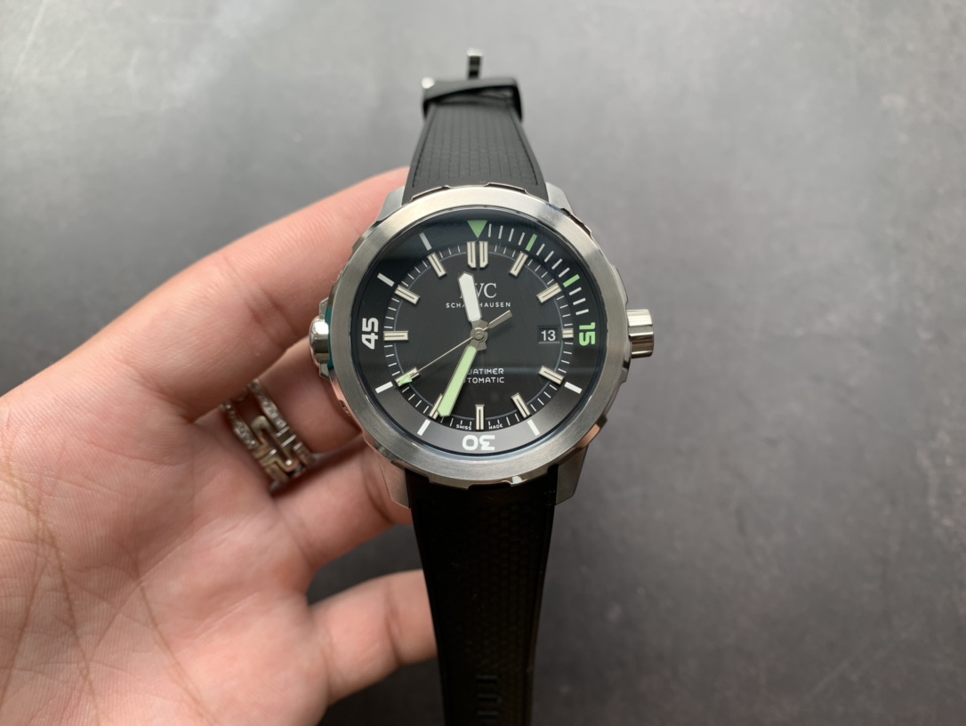 Replika IWC Aquatimer 2000 Siyah