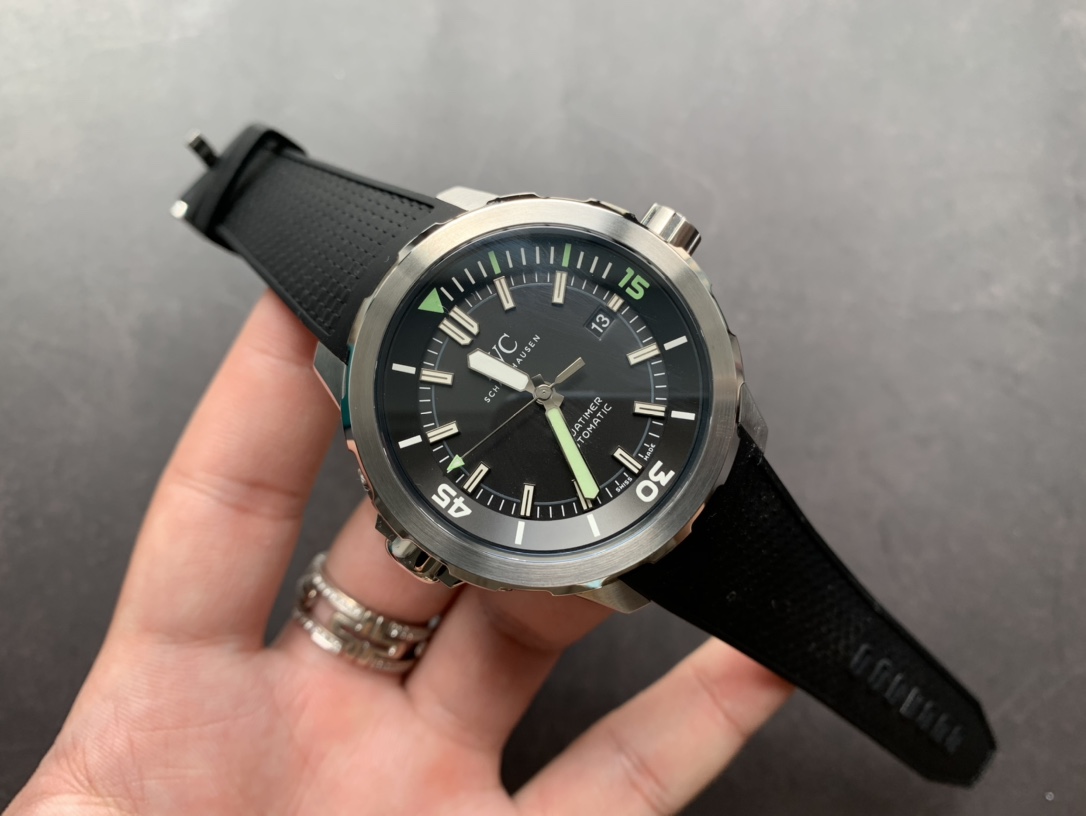 V6 Factory Replika IWC Aquatimer 2000