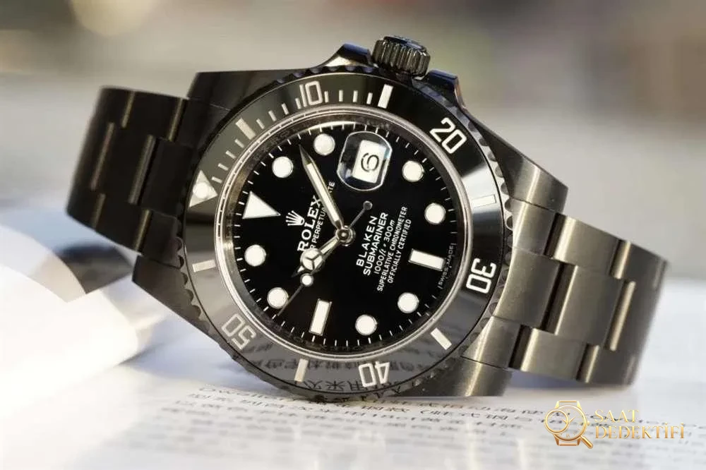 V6 Factory Rolex Submariner «Dark Night Special Edition» — DLC modified Black Submariner review - Dial Detail and Bezel Craftsmanship