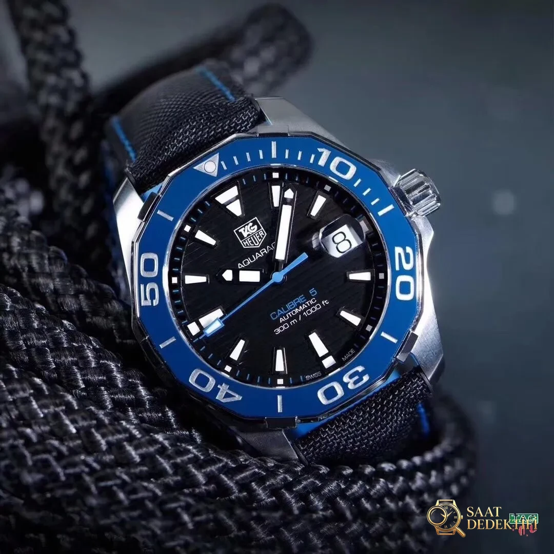 V6 Factory TAG Heuer Aquaracer 300 metre WAY201 replika saat detaylı incelemesi - Yan Profil ve Kordon Bağlantısı