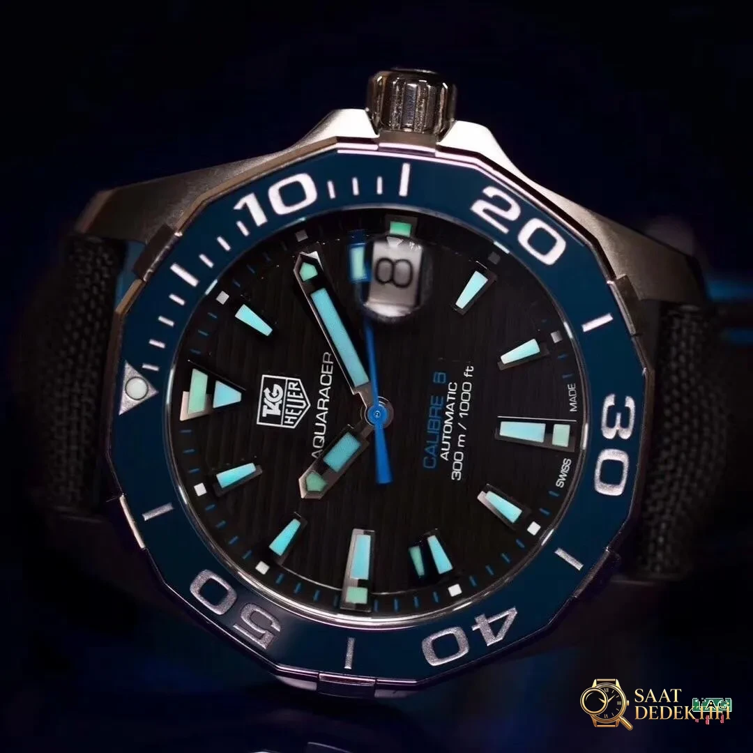 V6 Factory TAG Heuer Aquaracer 300 metre WAY201 replika saat detaylı incelemesi - Kasa Çeliği ve Polisaj Kalitesi