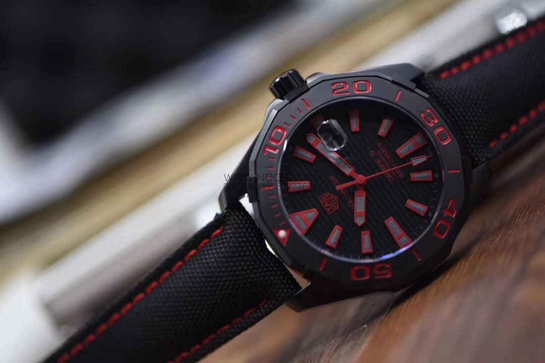 V6 Factory TAG Heuer Aquaracer 300 metre WAY201 replika saat detaylı incelemesi — 15. fotoğraf