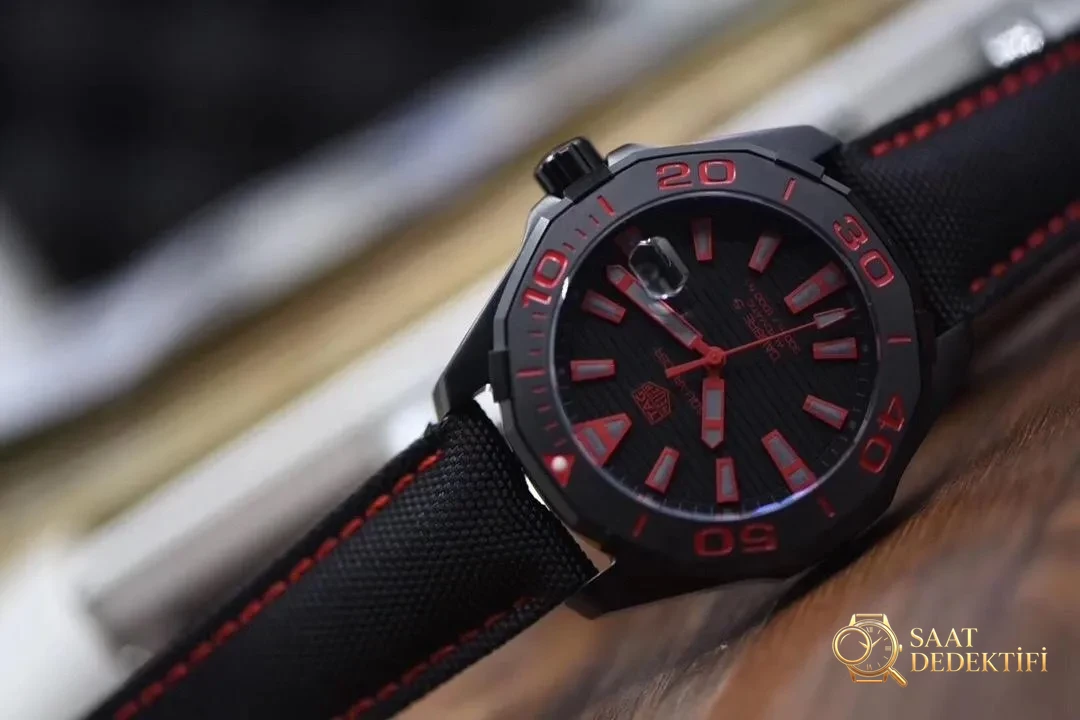V6 Factory TAG Heuer Aquaracer 300 metre WAY201 replika saat detaylı incelemesi - Bilezik Bakla Ayrımı ve Pim Yapısı
