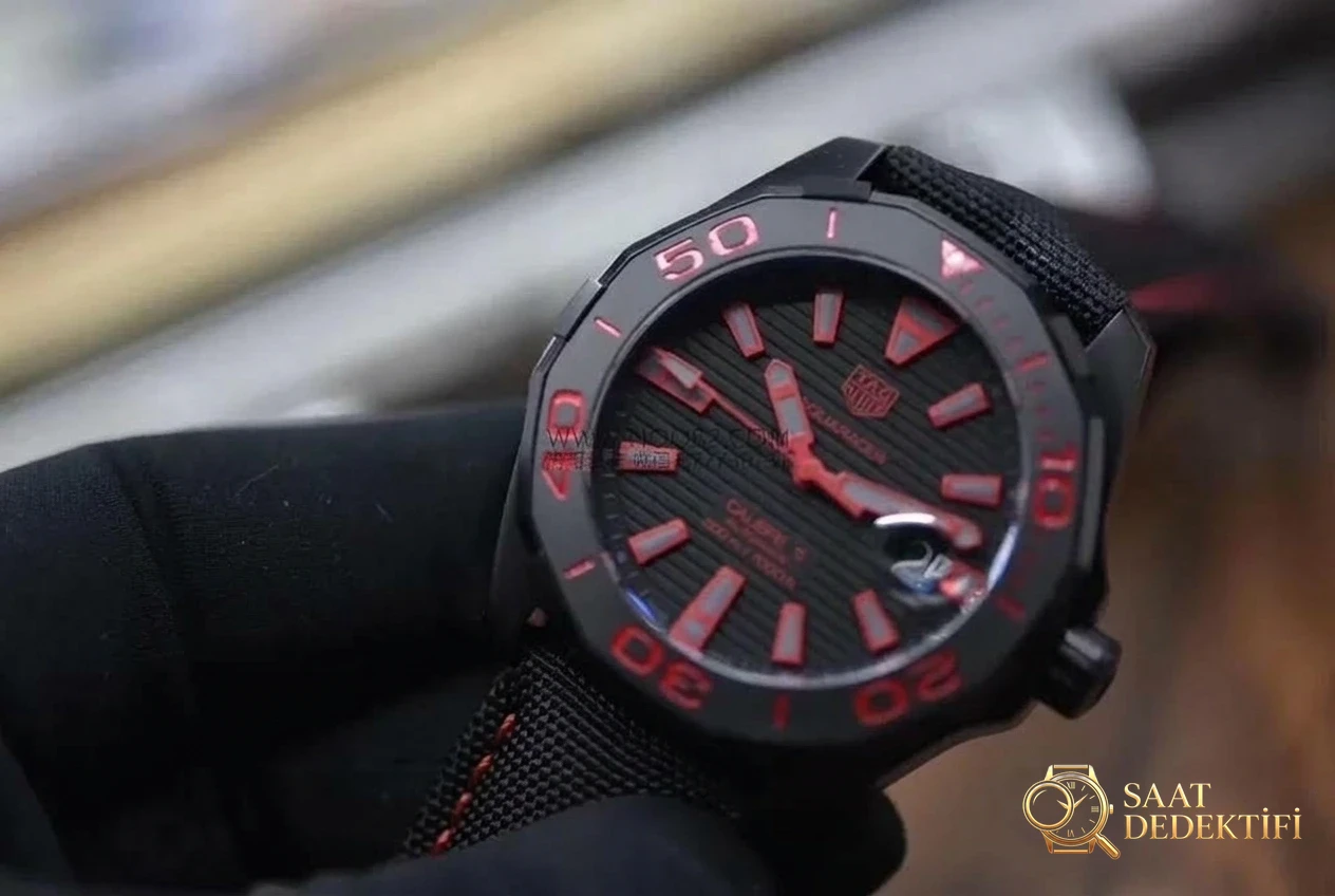 V6 Factory TAG Heuer Aquaracer 300 metre WAY201 replika saat detaylı incelemesi - Toka İçi Mikro Ayar Mekanizması