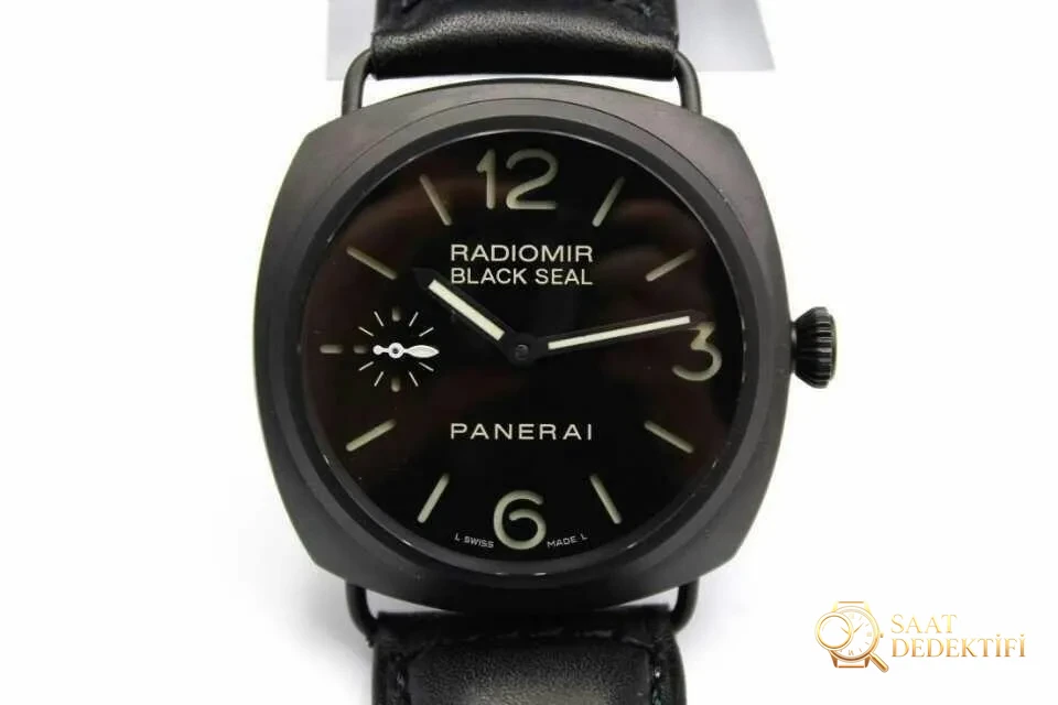 Panerai Radiomir PAM292 İncelemesi - Ön Görünüm ve Kasa Tasarımı