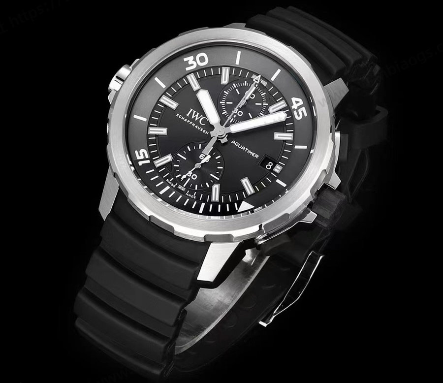 V6S IWC Aquatimer Köpekbalığı Çekiç Başlı Köpekbalığı Özel Versiyon İncelemesi — 8. fotoğraf