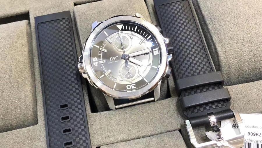 V6S IWC Aquatimer Köpekbalığı Çekiç Başlı Köpekbalığı Özel Versiyon İncelemesi — 9. fotoğraf