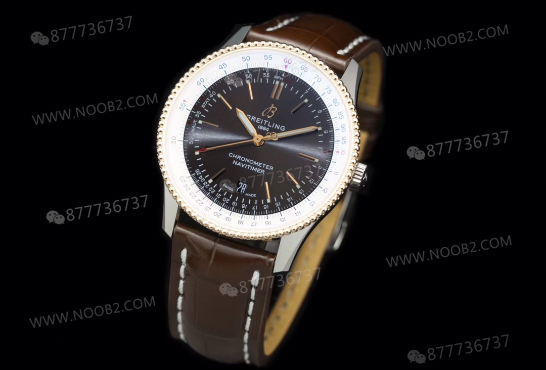 V7 Breitling Aviator 1 gri kadran altın bezel U17326211M1P1 — 4. fotoğraf