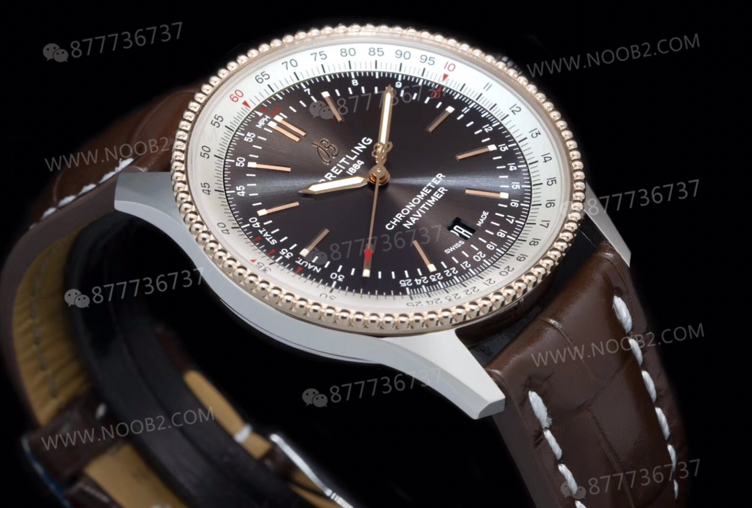 V7 Breitling Aviator 1 gri kadran altın bezel U17326211M1P1 — 6. fotoğraf
