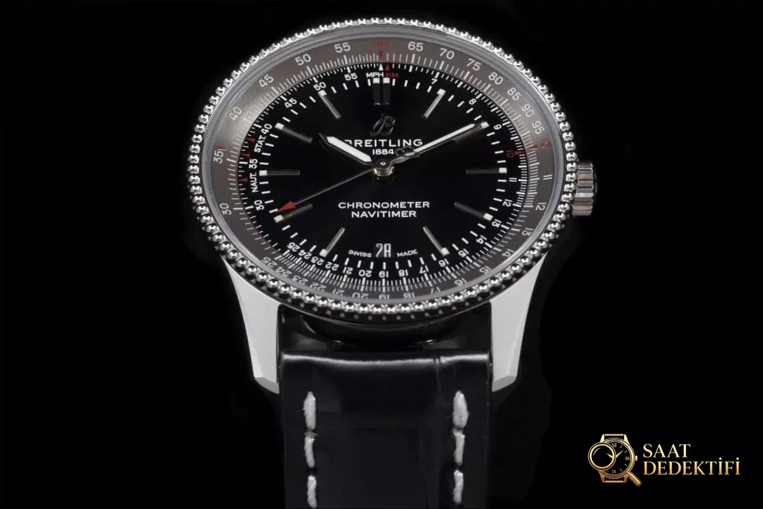 V7 Breitling Aviator 8 siyah kadran gri bezel - Kasa Profili ve Kurma Kolu İncelemesi