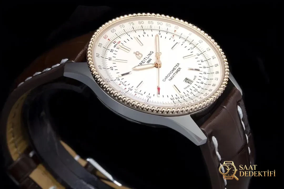 V7 Breitling Navitimer 1 Beyaz Kadran Altın Bezel U17326211G1P1 - Makro Kadran ve İndeks İşçiliği