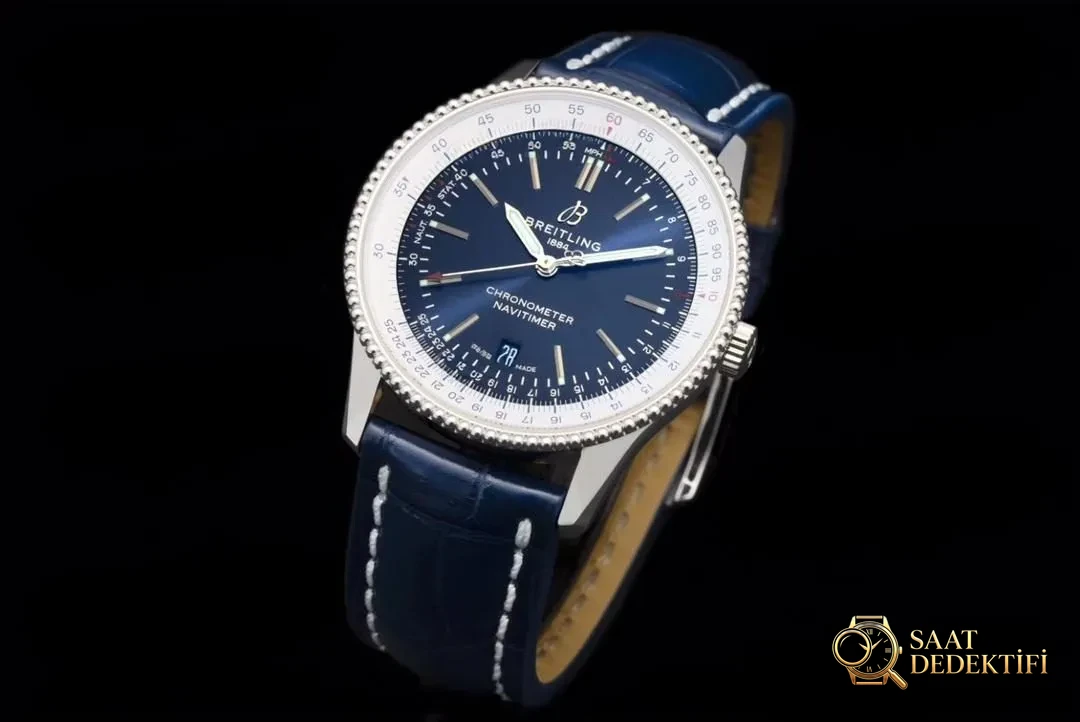 V7 Breitling Navitimer 1 Mavi Kadran A17326211C1P3 - Arka Kapak ve Mekanizma Detayı