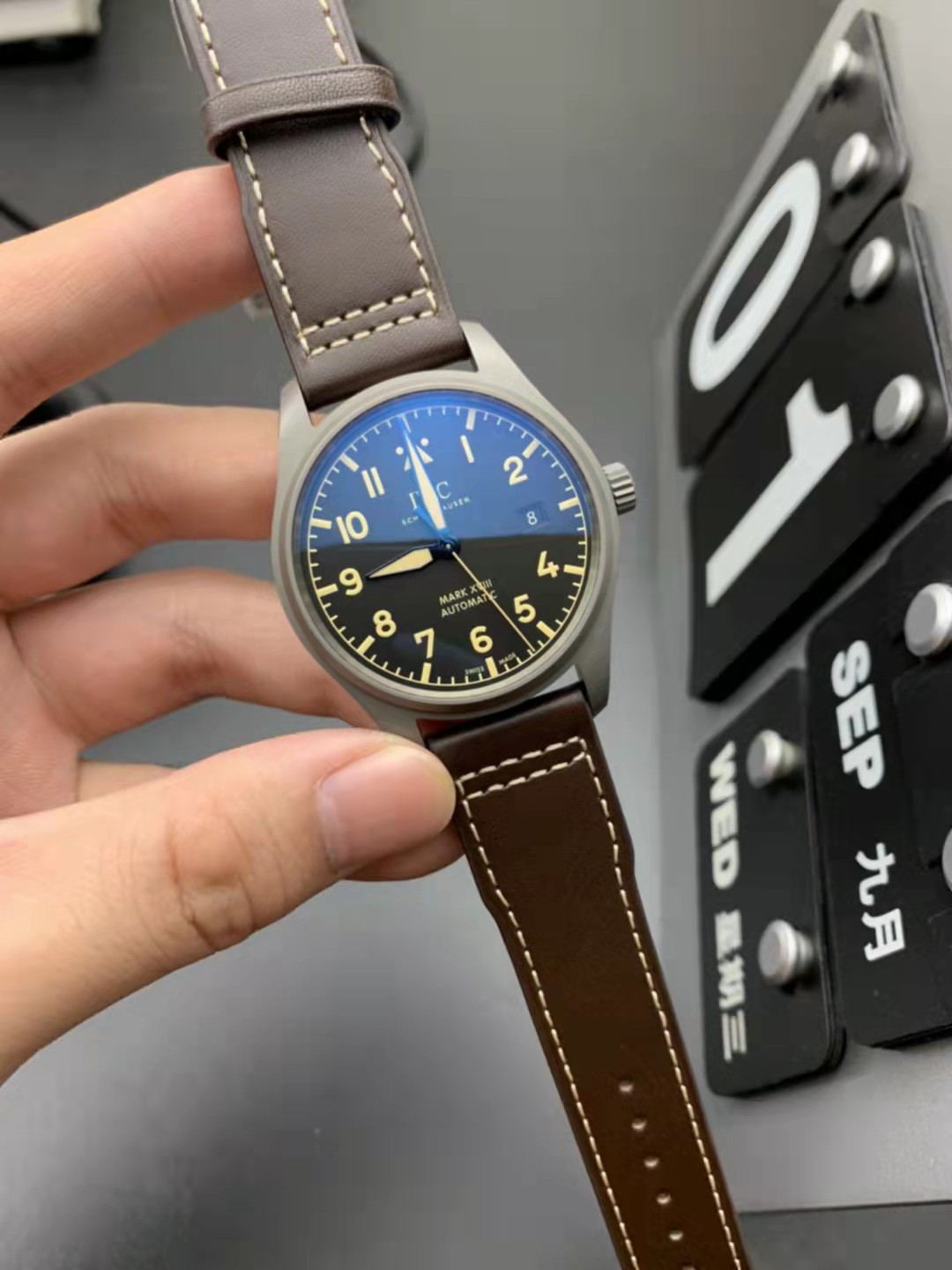 Replika IWC Mark 18 Titanyum