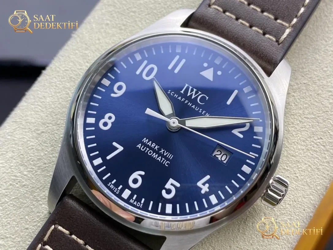V7 Factory IWC Mark Eighteen, Swiss SW300 mekanizmasına yükseltildikten sonra hâlâ almaya değer mi? - Kadran Detayı ve Bezel İşçiliği