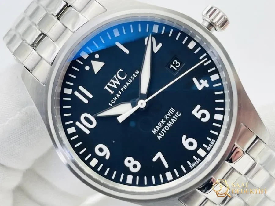V7 Factory IWC Mark XVIII Çelik Bilezik Modeli - Kasa Profili ve Kurma Kolu İncelemesi