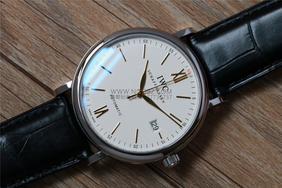 V7 Factory IWC Portofino 150. Yıl Orijinal İsviçre ETA2892 Mekanizmalı Replika Saat İncelemesi — 25. fotoğraf