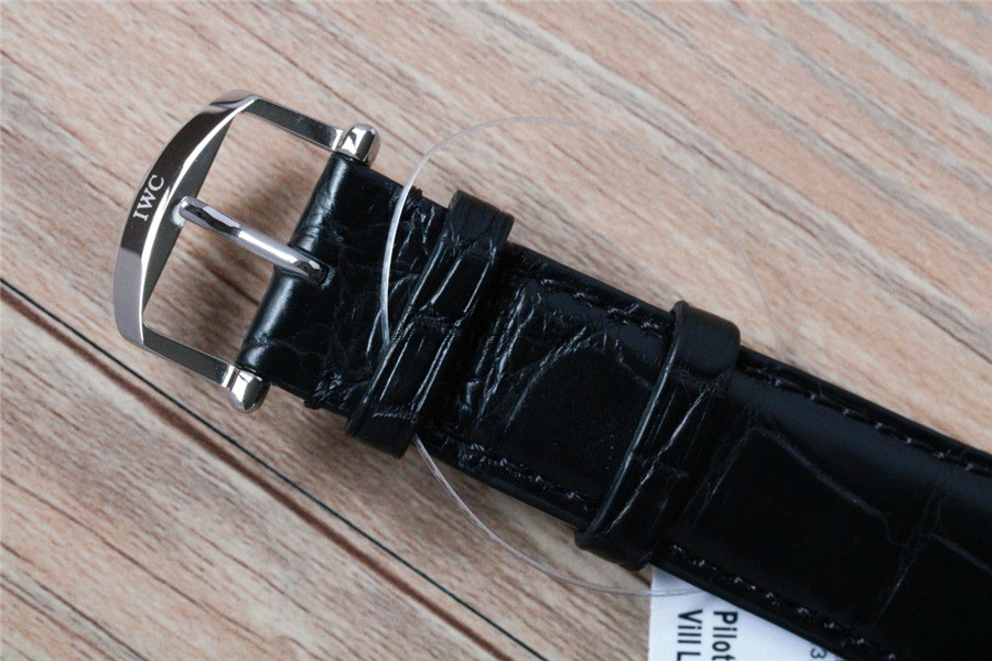 V7 Factory IWC Portofino 150. Yıl Orijinal İsviçre ETA2892 Mekanizmalı Replika Saat İncelemesi — 36. fotoğraf