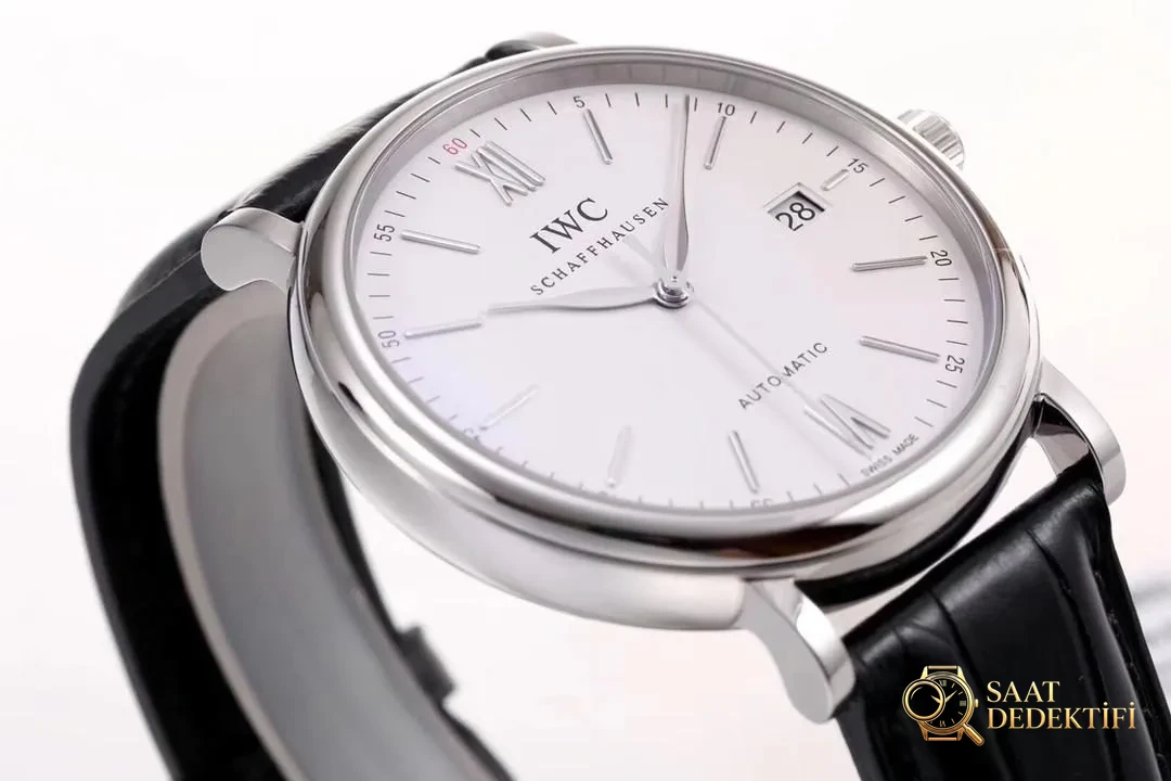 V7 Factory IWC Portofino replikası ne kadar başarılı? İnceleme - Makro Kadran ve İndeks İşçiliği