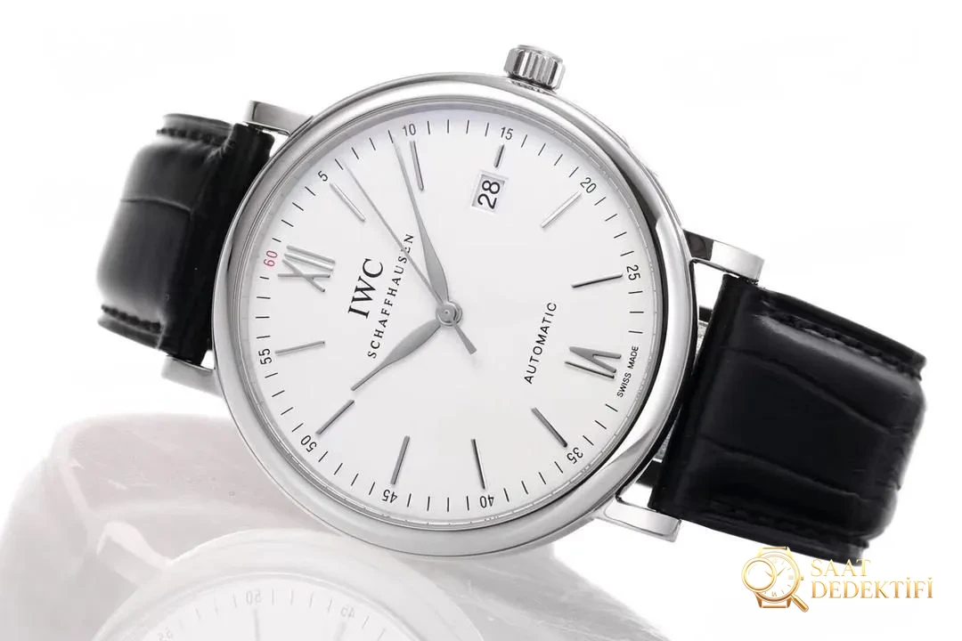 V7 Factory IWC Portofino replikası ne kadar başarılı? İnceleme - Klips Kilidi ve Lazer Damgalar