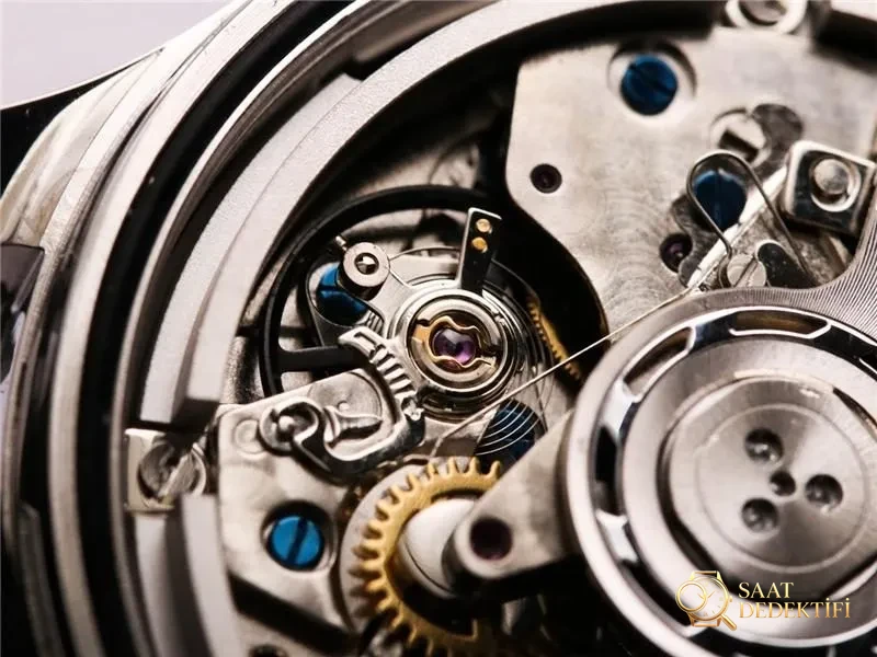 V9 Factory Breitling Aviator B01 siyah kadran Swissair - Bilezik Bakla Ayrımı ve Pim Yapısı