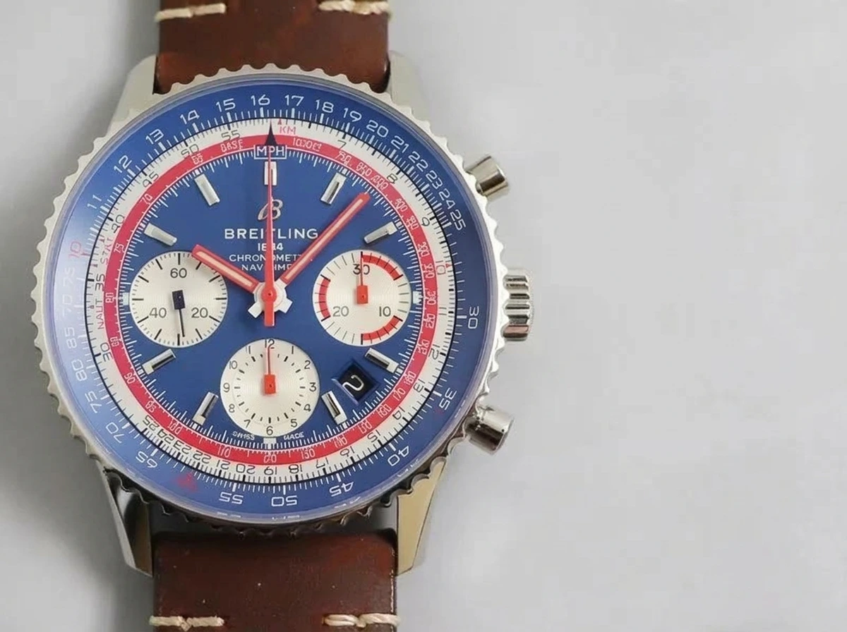 V9 Factory Breitling Navitimer B01 Mavi Kadran Pan Am - Arka Kapak ve Mekanizma Detayı