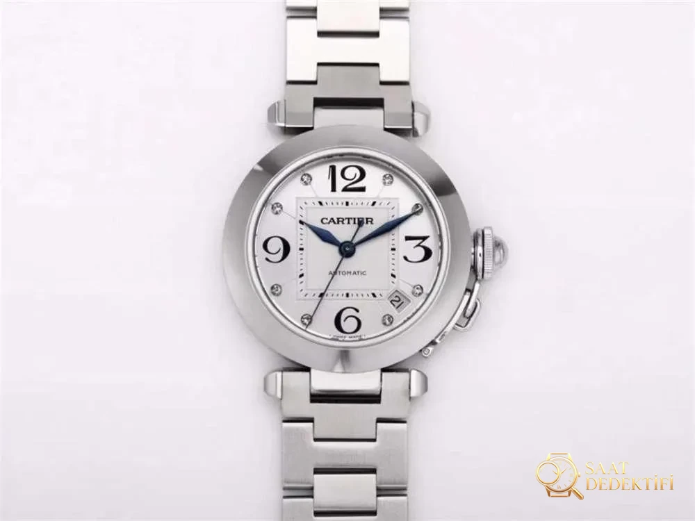 Revue de la montre-bracelet pour femme V9 Factory Cartier Pasha Series W31074M7 - La préférée des rares - Vue de la collection et de la vitrine