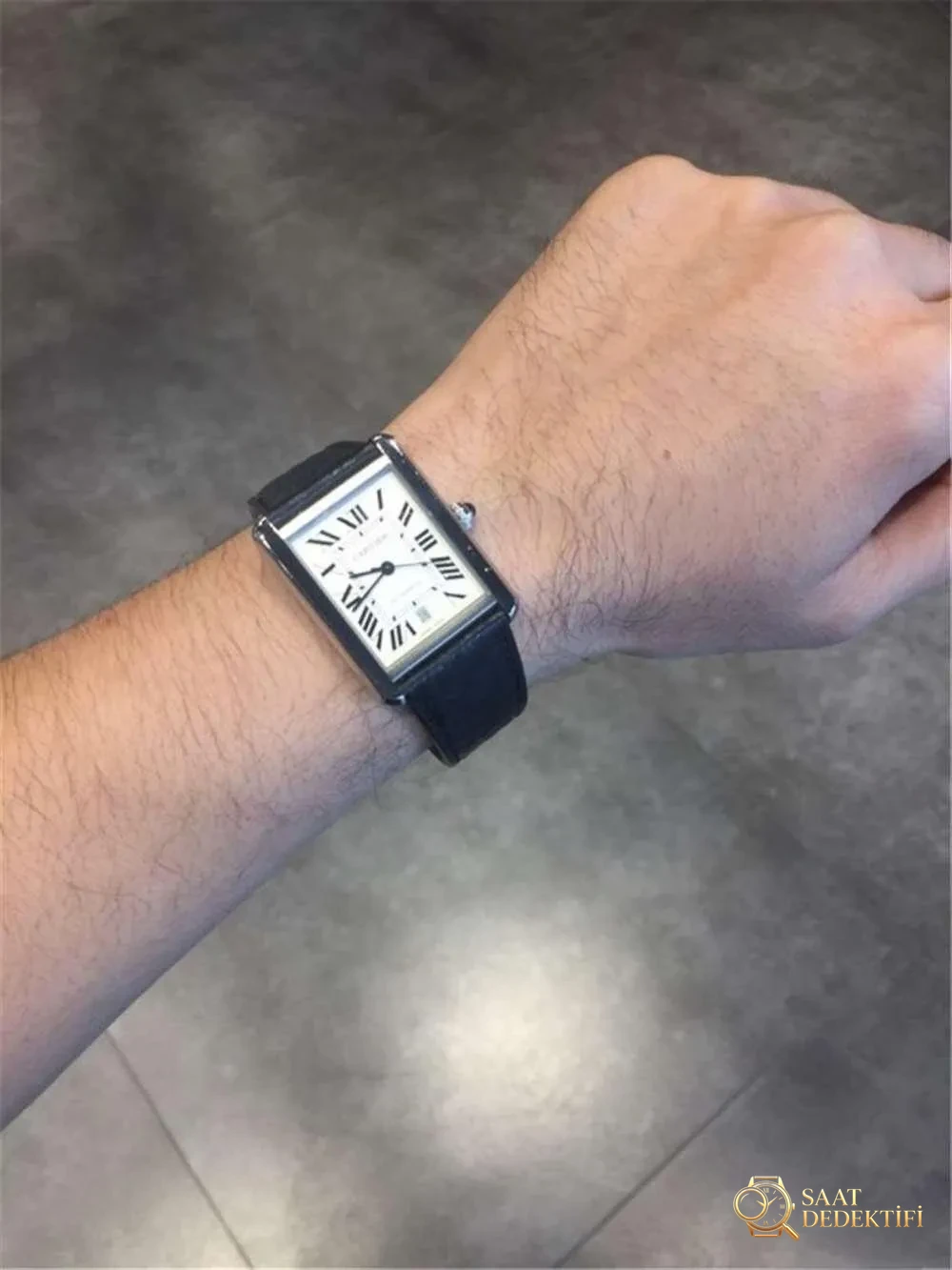 V9 Factory Cartier Tank Citizen.9015 mekanizmalı gerçek-replika karşılaştırmalı inceleme - Tepe Koruması ve Ayar Fonksiyonu