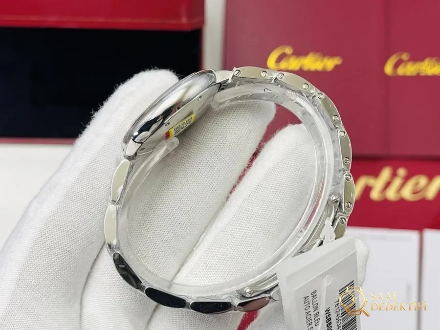 V9 Fabbrica Cartier