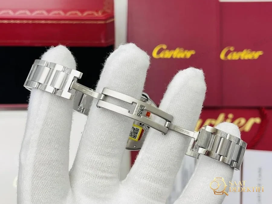 V9 Fabbrica Cartier