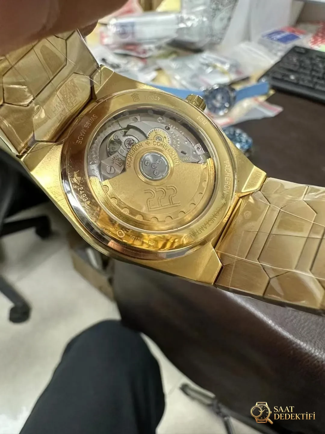 Vacheron Constantin Historiques 222 Cam Kasa Arkası