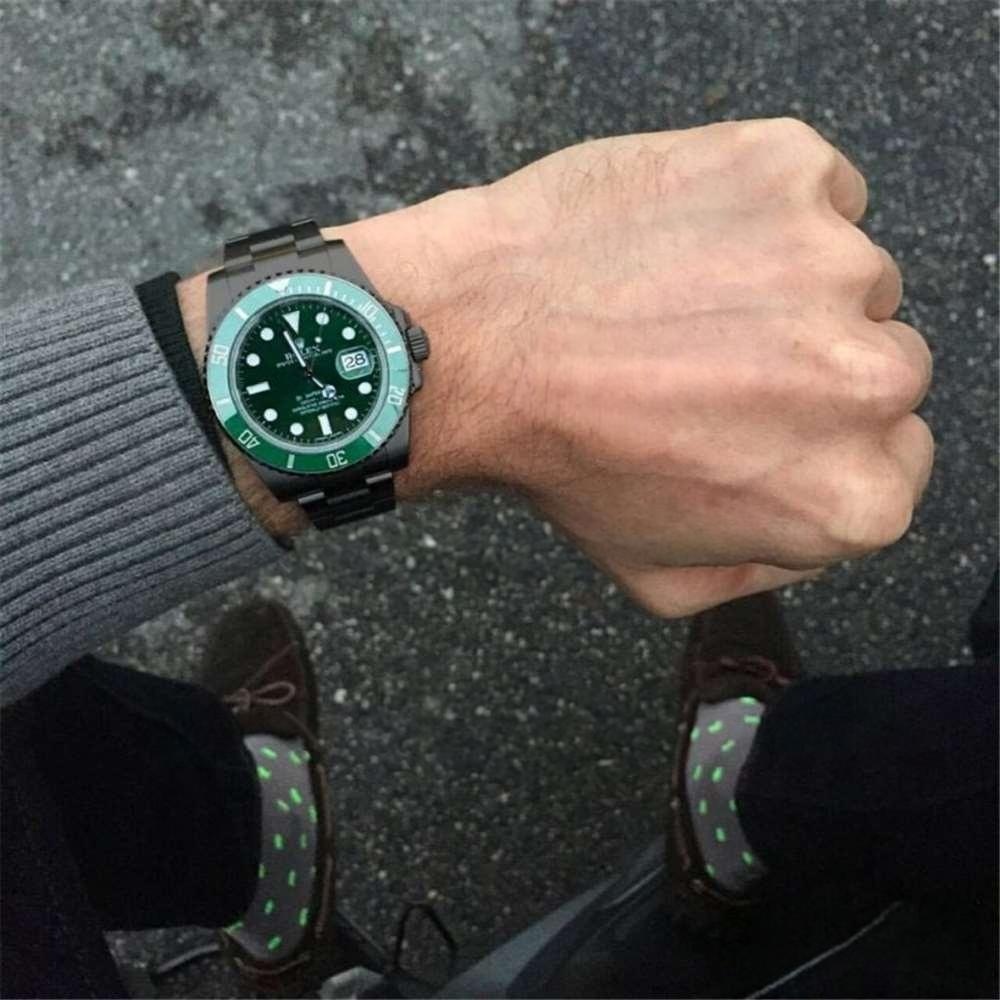 V9 Factory Rolex siyah-yeşil su hayaleti «BLAKEN resmi model» gece siyahı versiyonu orijinalle karşılaştırmalı inceleme — 1. fotoğraf