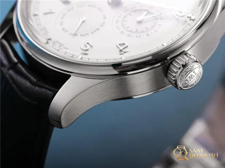 V9 IWC Portugieser Gerçek Perpetual Calendar Yeni Model İncelemesi - Mekanizma Zemberek ve Balans Detayı