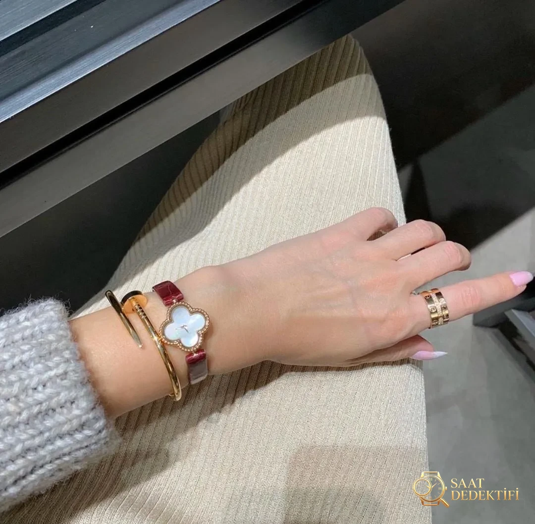 Van Cleef & Arpels dört yapraklı yonca ALHAMBRA serisi Sweet Alhambra saat incelemesi - Kadran Detayı ve Bezel İşçiliği