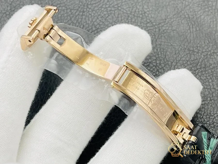 VR Factory Rolex Cellini 50535 çok fonksiyonlu gerçek ay evreli (rose gold) saat incelemesi - Fosfor ve Super-LumiNova Gece Görünümü