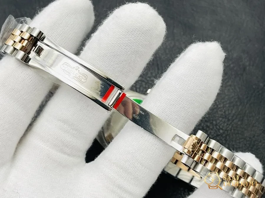 VR Factory Rolex Datejust serisi 28 MM/31 MM kol saati - Fosfor ve Super-LumiNova Gece Görünümü