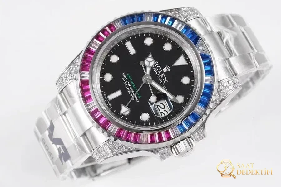 VR Factory Rolex GMT-Master II serisi 1116759 saat incelemesi - Kadran Detayı ve Bezel İşçiliği