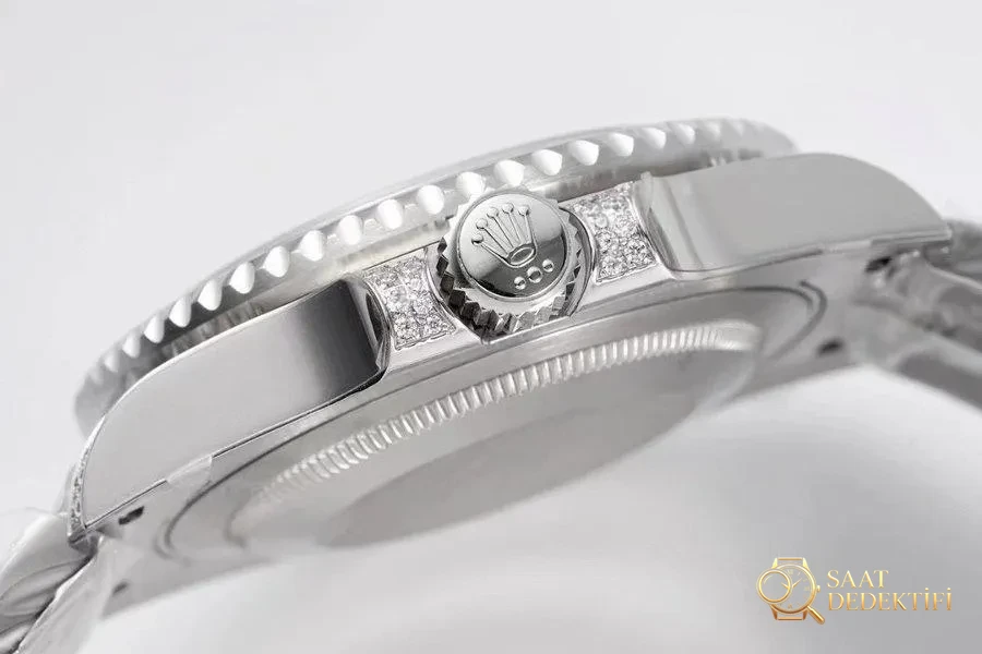 VR Factory Rolex GMT-Master II serisi 1116759 saat incelemesi - Makro Kadran ve İndeks İşçiliği