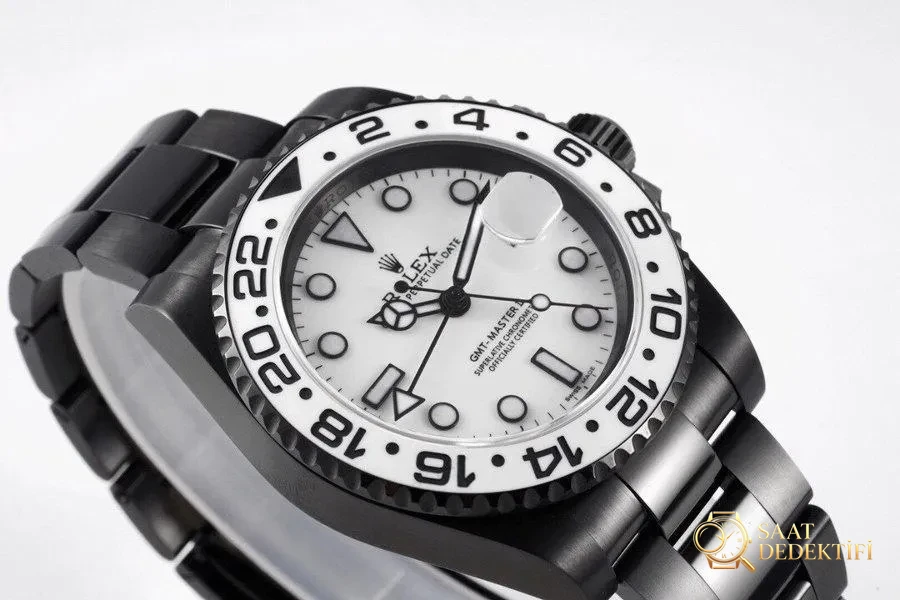 VR Factory Rolex GMT-Master II Serisi 116710 Siyah Kaplama Çelik Beyaz Kadran İncelemesi - Kadran Detayı ve Bezel İşçiliği