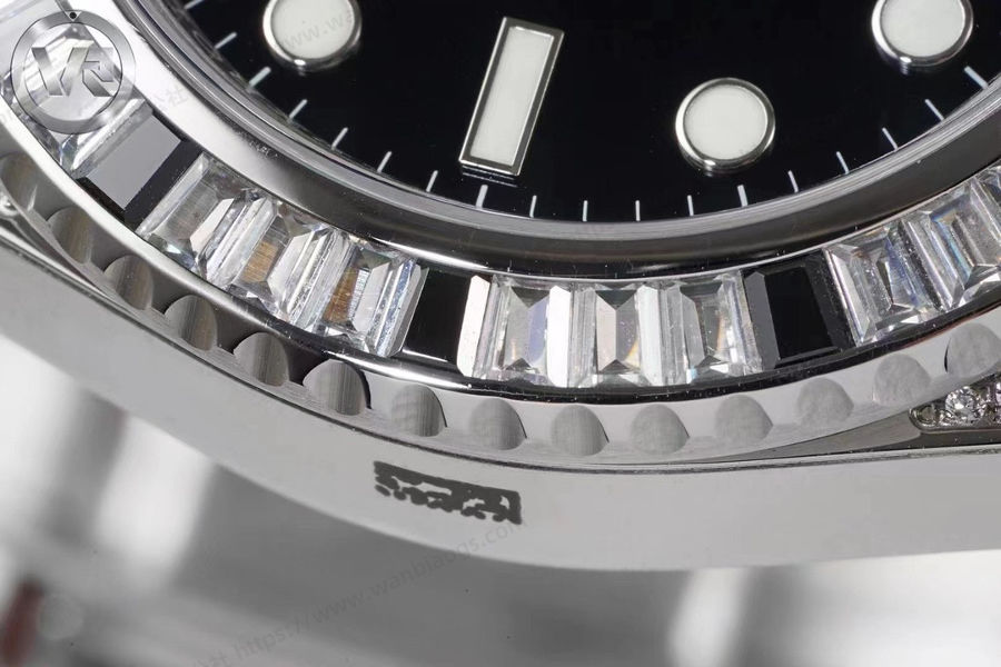 VR Factory Rolex GMT-Master II serisi 116759 SANR-74769 Bril saat incelemesi — 11. fotoğraf