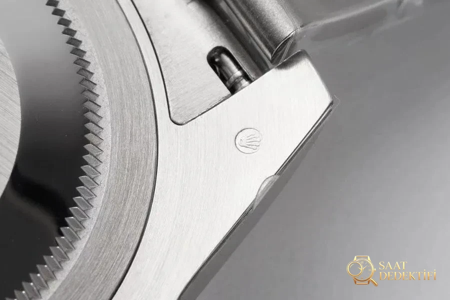 VR Factory Rolex GMT-Master II serisi 116759 SANR-74769 Bril saat incelemesi - Cam Yansıma Önleyici (AR) Kaplama