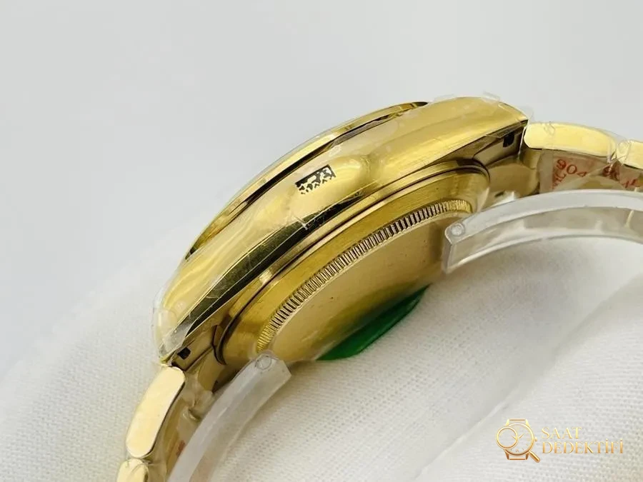 VRS Factory Rolex Daytona Cosmograph 116500LN Serisi V3 Yükseltilmiş Versiyon - Arka Kapak ve Mekanizma Detayı