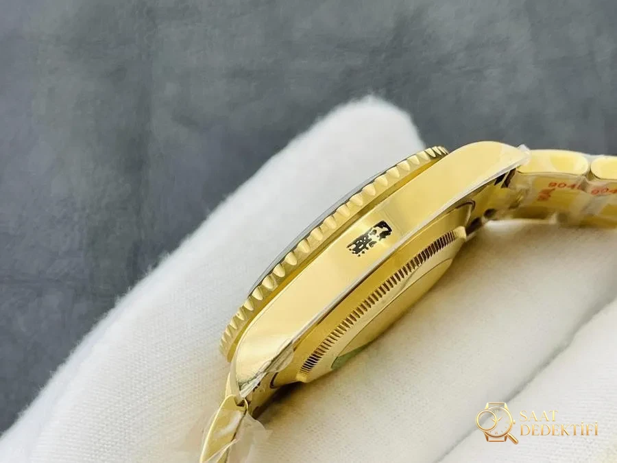 Revue de la montre VRS Factory Rolex GMT-Master II version améliorée 126710 (cadran vert doré) - Bracelet, fermoir et mécanisme de clip