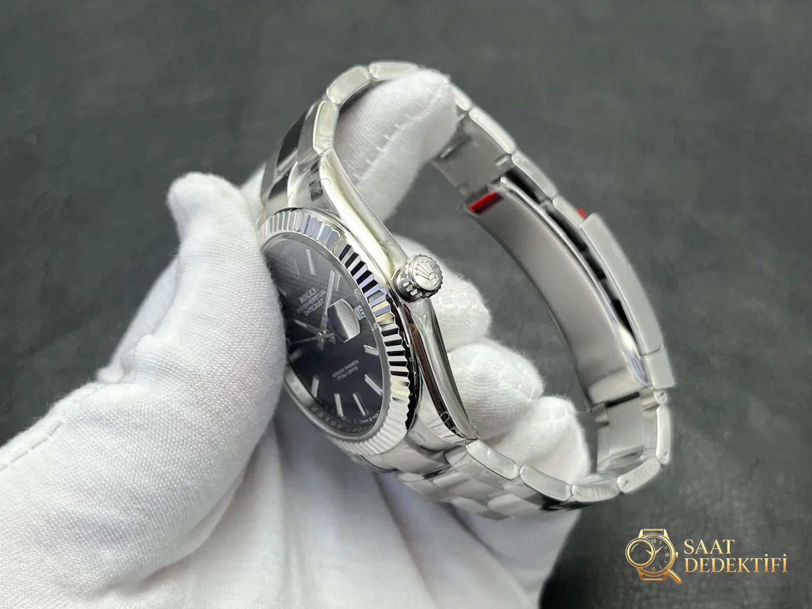 VS Rolex Datejust 41mm Düz Bezel Siyah Kadran İncelemesi - fotoğraf 4