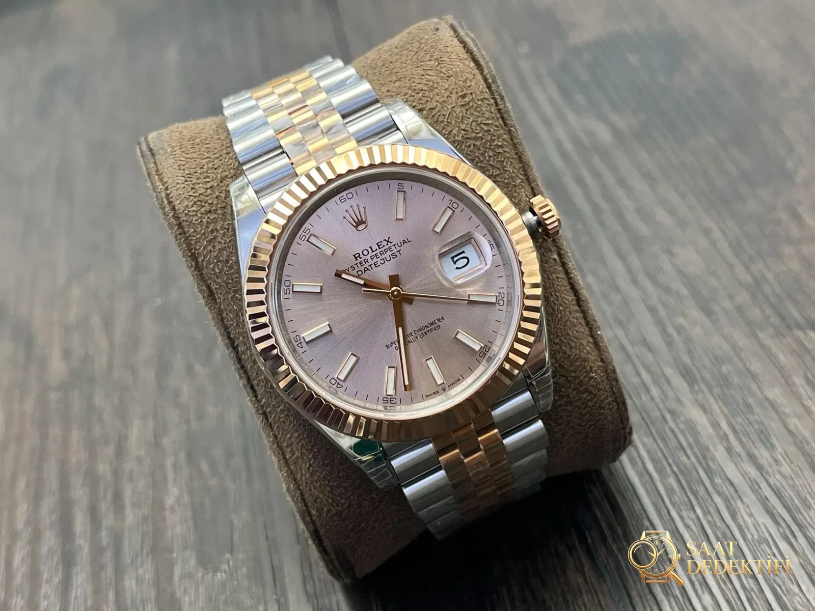 Reloj de pulsera VS Factory Rolex Datejust de 41 mm - Contraportada y detalle del mecanismo