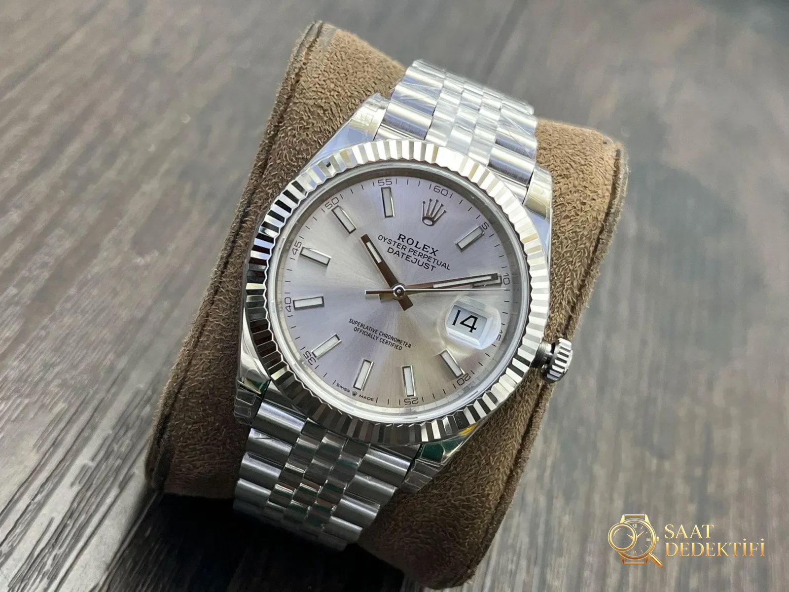 VS Fabrikası Rolex Datejust 41 MM Saat - Ön Görünüm ve Kasa Tasarımı